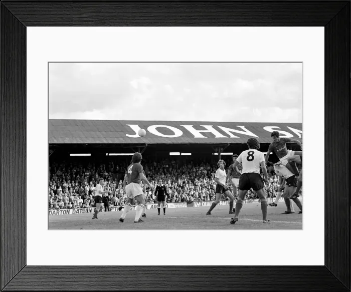 Framed Print : Barnsley 3 v. Bolton 0. September 1981 MF03-08-065 Framed Print : Barnsley 3 v. Bolton 0. September 1981 MF03-08-065