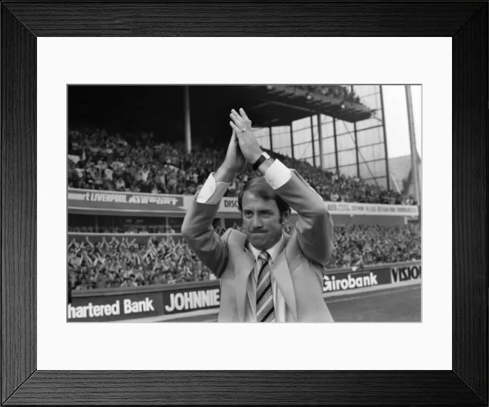 Framed Print : Everton 3 v. Birmingham City 1. August 1981 MF03-06-041 Framed Print : Everton 3 v. Birmingham City 1. August 1981 MF03-06-041