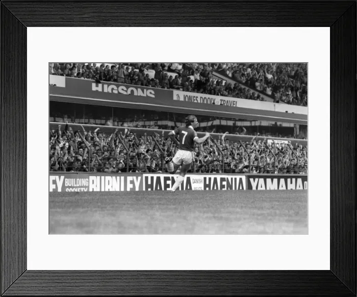 Framed Print : Everton 3 v. Birmingham City 1. August 1981 MF03-06-039
