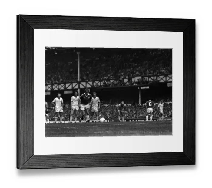 Framed Print : Everton 3 v. Birmingham City 1. August 1981 MF03-06-024