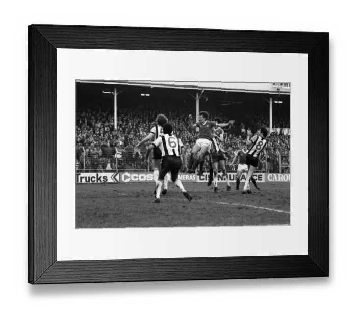 Framed Print : English League Division One match. Notts County 1 v Manchester United 3