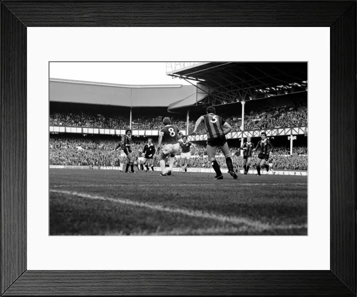 Framed Print : Everton 0 v Manchester City 1. Division 1 Football October 1981 MF04-11-012 Framed Print : Everton 0 v Manchester City 1. Division 1 Football October 1981 MF04-11-012