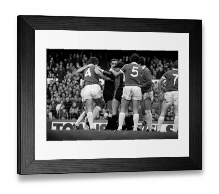 Framed Print : Everton 0 v Manchester City 1. Division 1 Football October 1981 MF04-11-047 Framed Print : Everton 0 v Manchester City 1. Division 1 Football October 1981 MF04-11-047