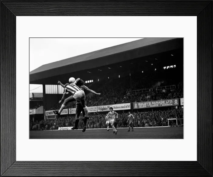 Framed Print : Stoke 1 v. Birmingham 0. Division 1 Football City. October 1981 MF04-10-052 Framed Print : Stoke 1 v. Birmingham 0. Division 1 Football City. October 1981 MF04-10-052