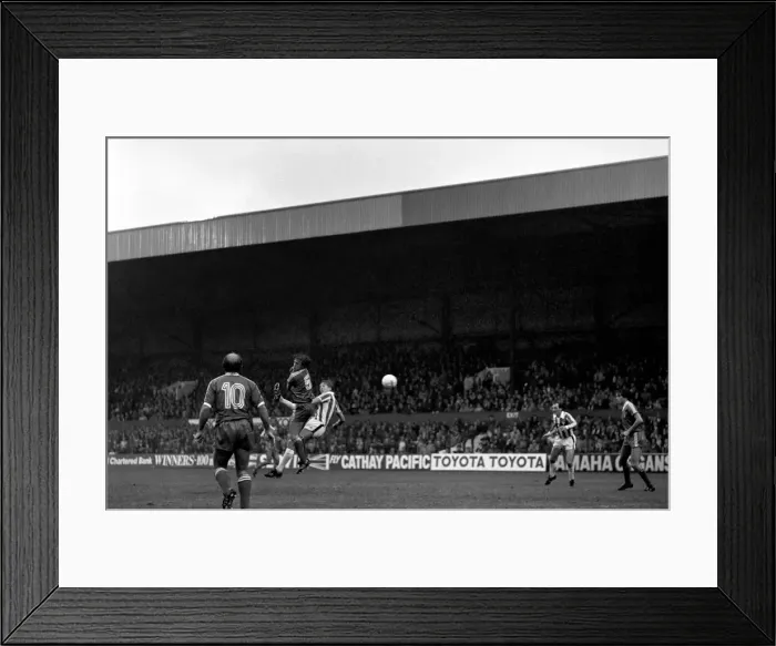 Framed Print : Stoke 1 v. Birmingham 0. Division 1 Football City. October 1981 MF04-10-024 Framed Print : Stoke 1 v. Birmingham 0. Division 1 Football City. October 1981 MF04-10-024