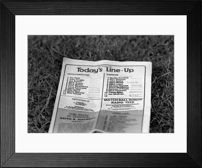Framed Print : Middlesbrough 0 v. Everton 2. Division 1 Football. October 1981 MF04-08-021 Framed Print : Middlesbrough 0 v. Everton 2. Division 1 Football. October 1981 MF04-08-021