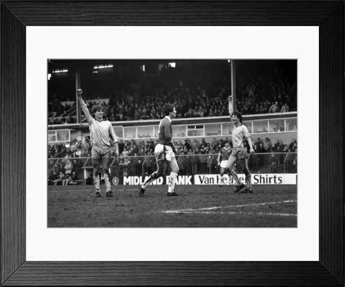 Framed Print : English League Division Two match. Oldham Athletic 0 v Sheffield Wednesday 3 Framed Print : English League Division Two match. Oldham Athletic 0 v Sheffield Wednesday 3