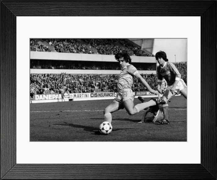 Framed Print : English League Division One matc at City Ground. Nottingham Forest 1 v Manchester City 1 Framed Print : English League Division One matc at City Ground. Nottingham Forest 1 v Manchester City 1