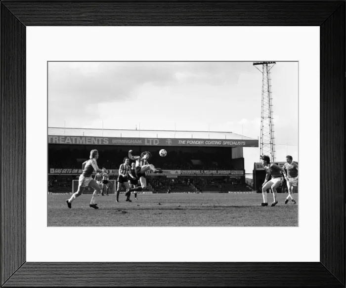 Framed Print : English League Division One match. Birmingham City 2 v Stoke City 1 Framed Print : English League Division One match. Birmingham City 2 v Stoke City 1