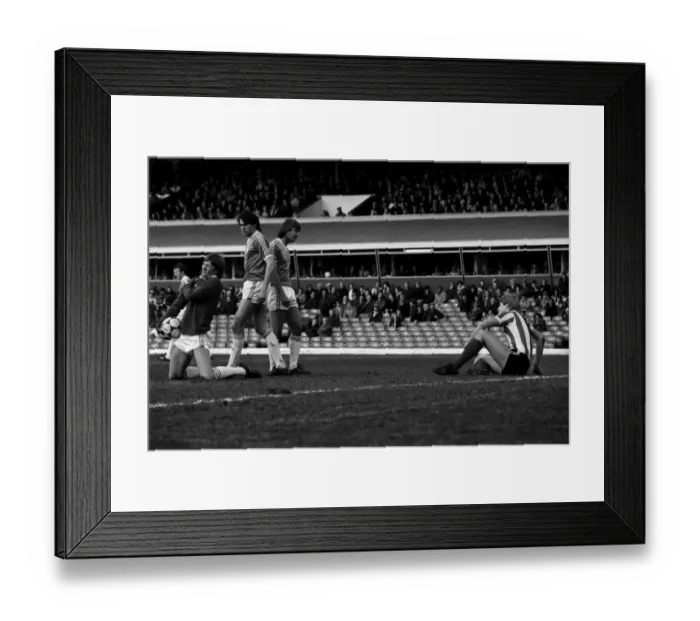 Framed Print : English League Division One match. Birmingham City 2 v Stoke City 1 Framed Print : English League Division One match. Birmingham City 2 v Stoke City 1