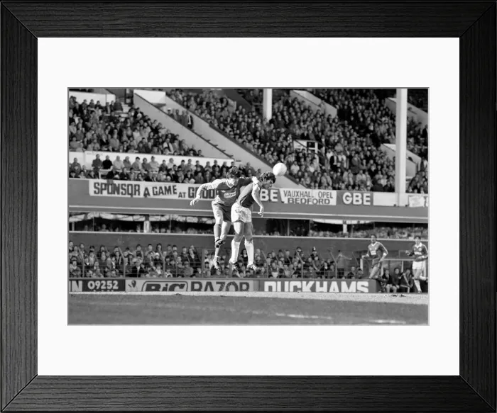 Framed Print : English League Division One match at Goodison Park. Everton 2 v Middlesbrough 0