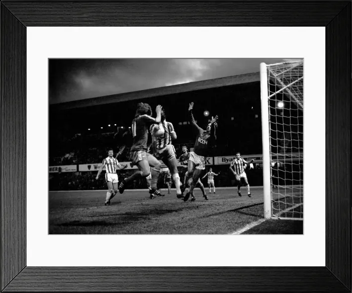 Framed Print : English League Division One match. Stoke City 2 v Ipswich Town 0