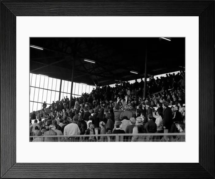 Framed Print : English League Division One match at Elland Road. Leeds United 3 v West Ham United 3 Framed Print : English League Division One match at Elland Road. Leeds United 3 v West Ham United 3