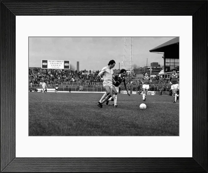 Framed Print : English League Division Two match. Oldham Athletic 1 v Chelsea 0 Framed Print : English League Division Two match. Oldham Athletic 1 v Chelsea 0