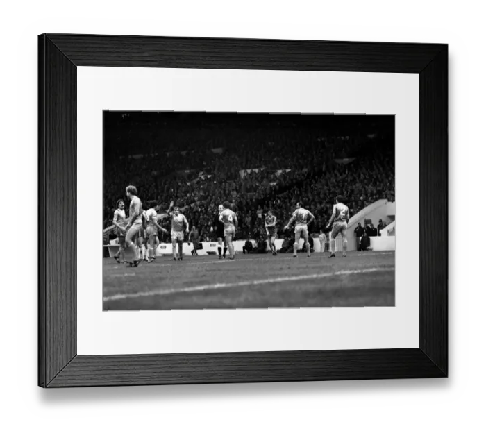Framed Print : English League Division One match at Maine Road. Manchester City 3 v Middlesbrough 2 Framed Print : English League Division One match at Maine Road. Manchester City 3 v Middlesbrough 2