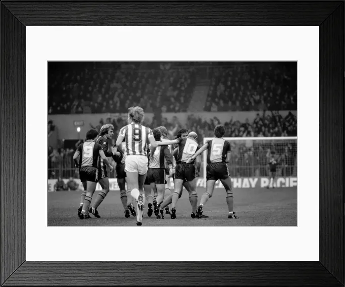 Framed Print : English League Division One match. Stoke City 0 v Southampton 2 Framed Print : English League Division One match. Stoke City 0 v Southampton 2