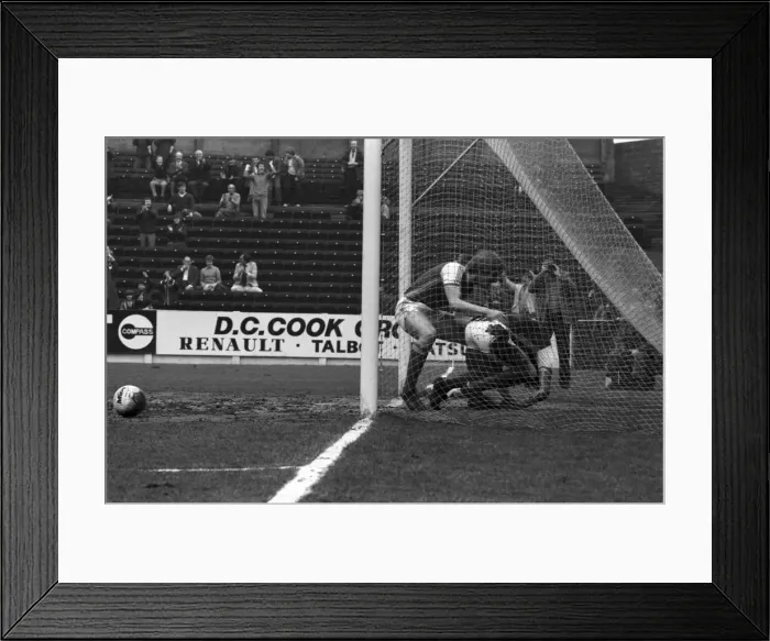 Framed Print : Rotherham United 3 v. Charlton Athletic 0. Division Three Football Framed Print : Rotherham United 3 v. Charlton Athletic 0. Division Three Football