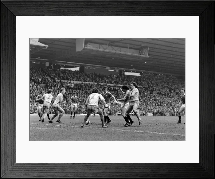 Framed Print : Manchester United 1 v. Crystal Palace 0. Division One Football. April 1981 MF02-12-025 Framed Print : Manchester United 1 v. Crystal Palace 0. Division One Football. April 1981 MF02-12-025
