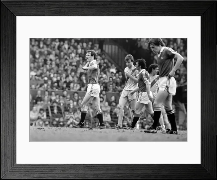 Framed Print : Manchester United 1 v. Crystal Palace 0. Division One Football. April 1981 MF02-12-015 Framed Print : Manchester United 1 v. Crystal Palace 0. Division One Football. April 1981 MF02-12-015