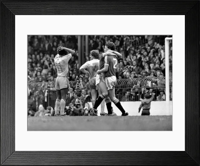 Framed Print : Manchester United 1 v. Crystal Palace 0. Division One Football. April 1981 MF02-12-070 Framed Print : Manchester United 1 v. Crystal Palace 0. Division One Football. April 1981 MF02-12-070