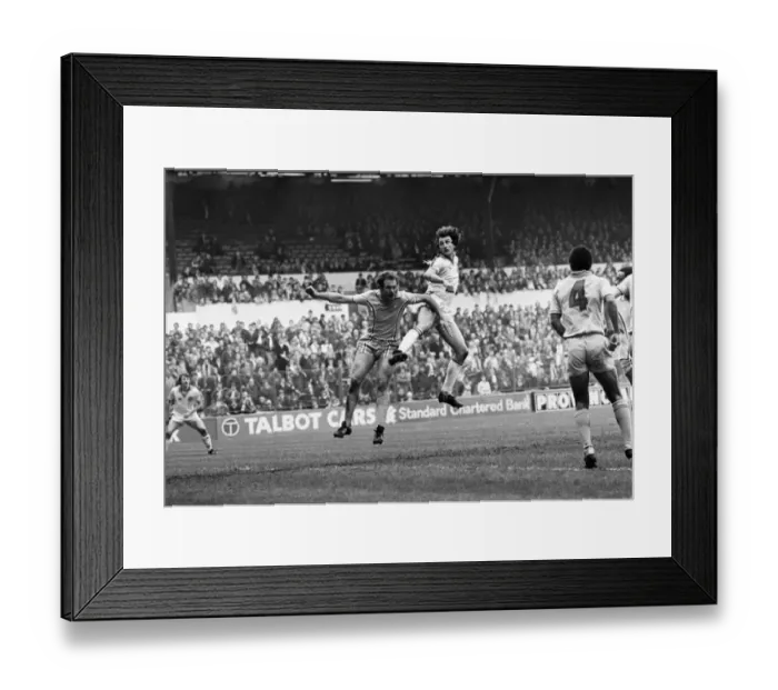 Framed Print : Leeds United 3 v. Coventry 0. Division 1 Football. April 1981 MF02-11-026 Framed Print : Leeds United 3 v. Coventry 0. Division 1 Football. April 1981 MF02-11-026