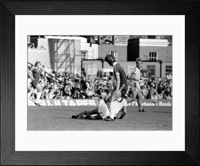 Framed Print : English League Division Two match at Stamford Bridge. Chelsea 0 v West Ham United 1 Framed Print : English League Division Two match at Stamford Bridge. Chelsea 0 v West Ham United 1