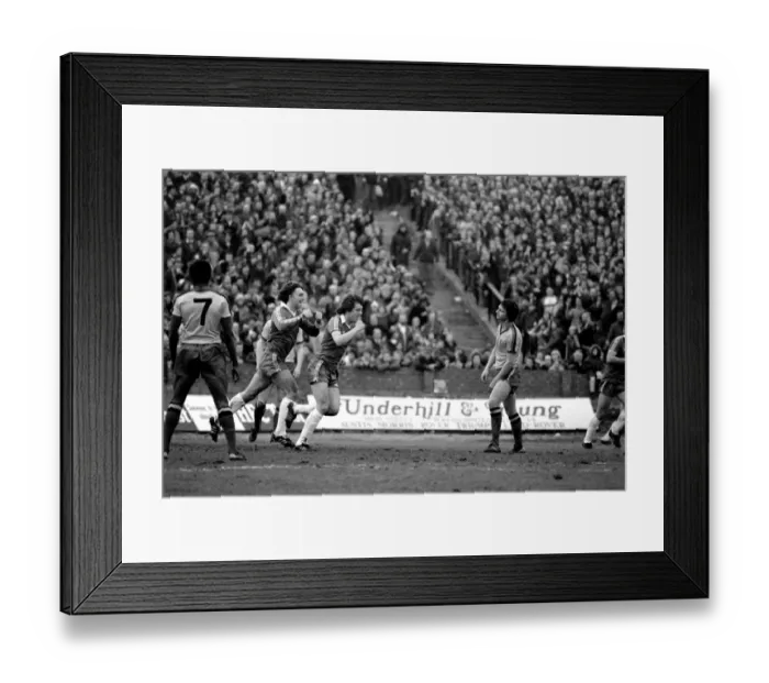 Framed Print : Watford 2 v. Chelsea 3. Division 2 football February 1980 LF01-23-009