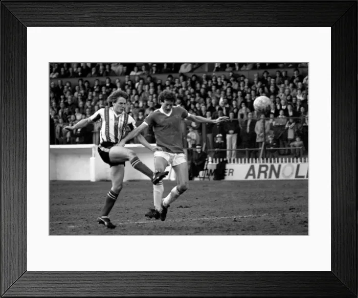 Framed Print : Sheffield United 1 v. Bury 1. April 1982 MF06-27-001 Local Caption Division 4 Framed Print : Sheffield United 1 v. Bury 1. April 1982 MF06-27-001 Local Caption Division 4