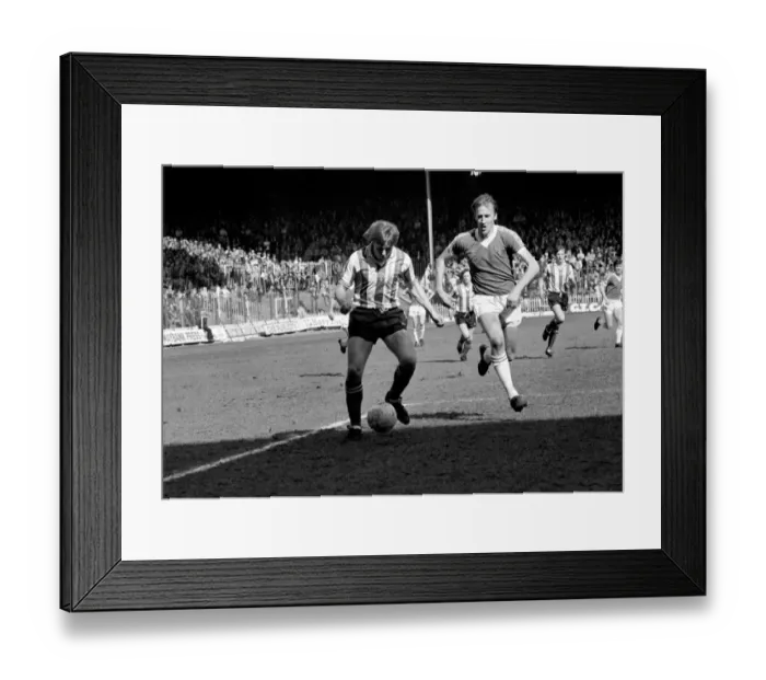 Framed Print : Sheffield United 1 v. Bury 1. April 1982 MF06-27-034 Local Caption Division 4 Framed Print : Sheffield United 1 v. Bury 1. April 1982 MF06-27-034 Local Caption Division 4