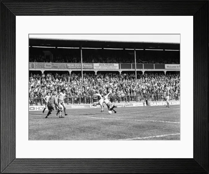 Framed Print : Blackburn Rovers 1 v. Watford 2. April 1982 MF06-29-010 Local Caption Division 1 Framed Print : Blackburn Rovers 1 v. Watford 2. April 1982 MF06-29-010 Local Caption Division 1