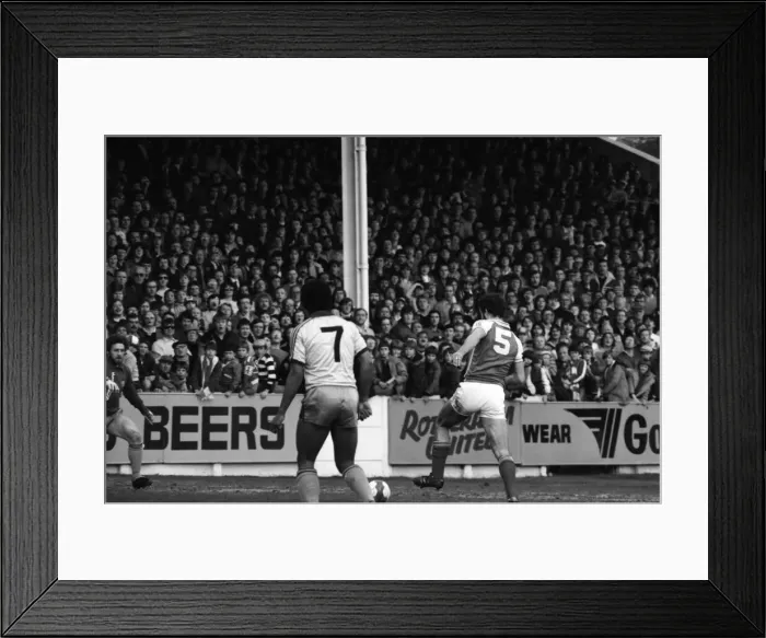 Framed Print : Rotherham United 2 v. Grimsby 2. April 1982 MF06-26-028 Local Caption Division 1 Framed Print : Rotherham United 2 v. Grimsby 2. April 1982 MF06-26-028 Local Caption Division 1