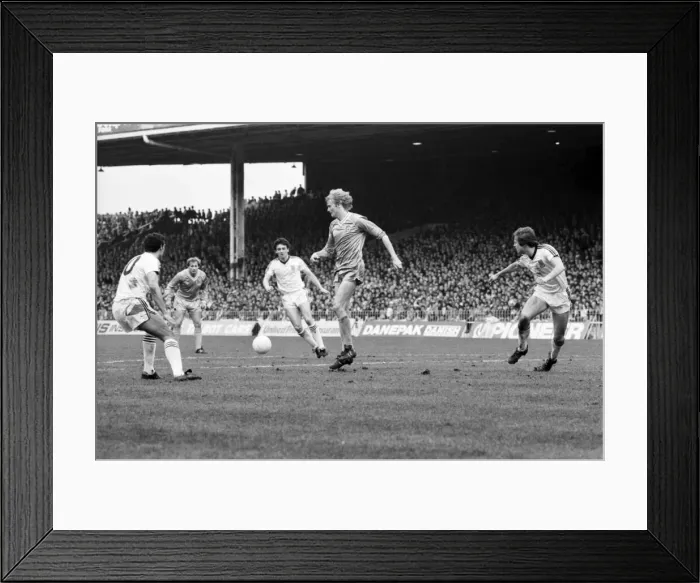 Framed Print : Manchester City 0 v. West Ham United 1. April 1982 MF06-23-037 Local Caption