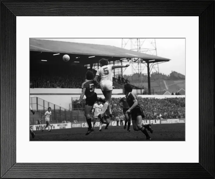 Framed Print : Leeds United 0 v. Manchester United 0. April 1982 MF06-22-102 Local Caption Framed Print : Leeds United 0 v. Manchester United 0. April 1982 MF06-22-102 Local Caption