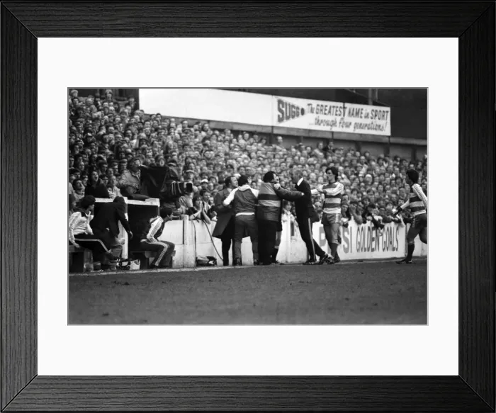 Framed Print : Rotherham United 1 v. Queens Park Rangers 0. March 1982 MF06-20-035 Local Caption Framed Print : Rotherham United 1 v. Queens Park Rangers 0. March 1982 MF06-20-035 Local Caption