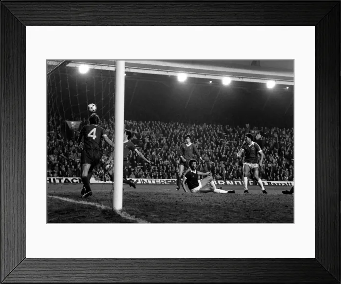 Framed Print : English League Division One match at Anfield. Liverpool 3 v Everton 1 Framed Print : English League Division One match at Anfield. Liverpool 3 v Everton 1