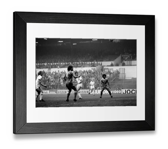 Framed Print : English League Division One match at Elland Road. Leeds United 1 v Notts County 0