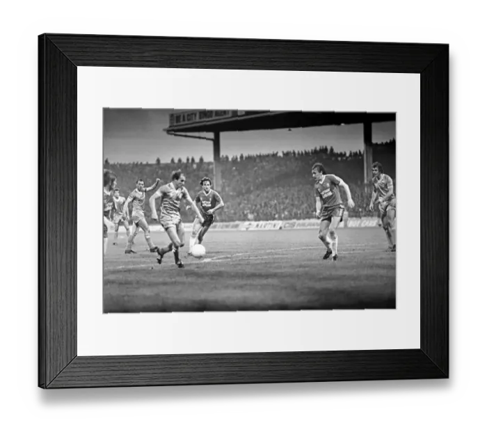 Framed Print : English League Division One match at Maine Road. Manchester City 3 v Middlesbrough 2