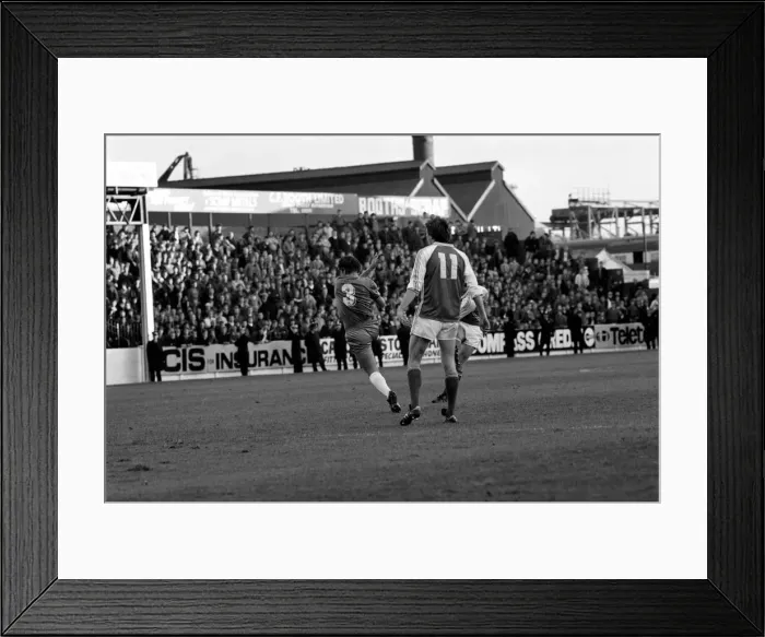 Framed Print : Rotherham United 6 v. Chelsea 0. Division 2 Football October 1981 MF04-14-011 Framed Print : Rotherham United 6 v. Chelsea 0. Division 2 Football October 1981 MF04-14-011