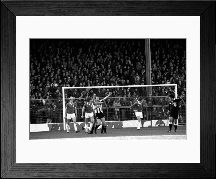 Framed Print : Oldham 3 v. Newcastle United 1. Division 2 Football October 1981 MF04-13-060 Framed Print : Oldham 3 v. Newcastle United 1. Division 2 Football October 1981 MF04-13-060