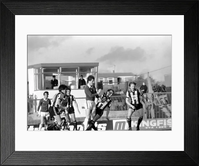 Framed Print : Oldham 3 v. Newcastle United 1. Division 2 Football October 1981 MF04-13-036 Framed Print : Oldham 3 v. Newcastle United 1. Division 2 Football October 1981 MF04-13-036