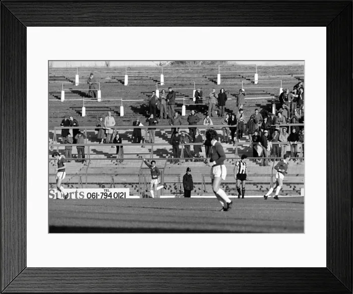 Framed Print : Oldham 3 v. Newcastle United 1. Division 2 Football October 1981 MF04-13-077 Framed Print : Oldham 3 v. Newcastle United 1. Division 2 Football October 1981 MF04-13-077