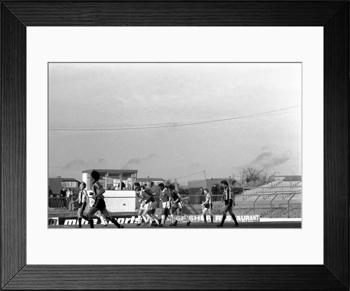 Framed Print : Oldham 3 v. Newcastle United 1. Division 2 Football October 1981 MF04-13-022 Framed Print : Oldham 3 v. Newcastle United 1. Division 2 Football October 1981 MF04-13-022