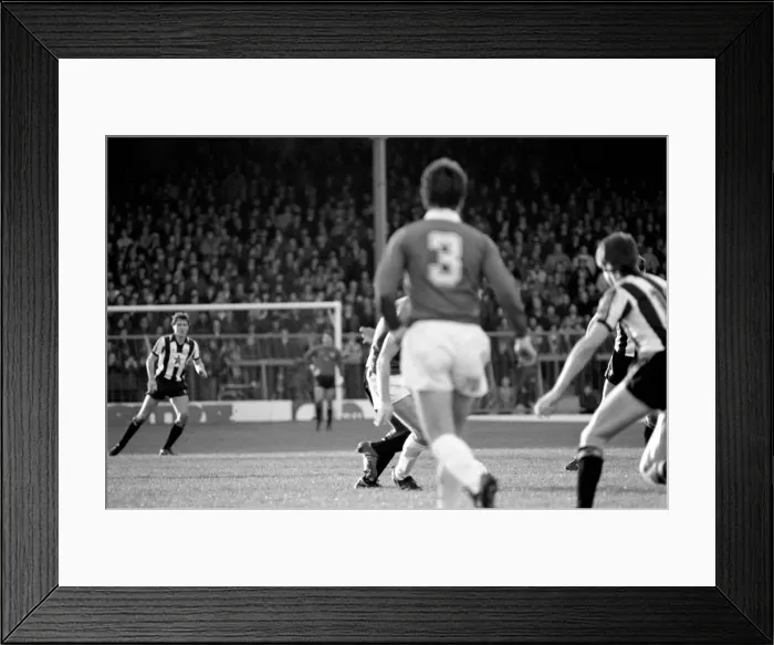 Framed Print : Oldham 3 v. Newcastle United 1. Division 2 Football October 1981 MF04-13-018 Framed Print : Oldham 3 v. Newcastle United 1. Division 2 Football October 1981 MF04-13-018