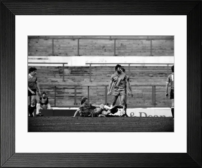 Framed Print : English League Division Two match at Stamford Bridge. Chelsea 1 v Shrewsbury 2 Framed Print : English League Division Two match at Stamford Bridge. Chelsea 1 v Shrewsbury 2