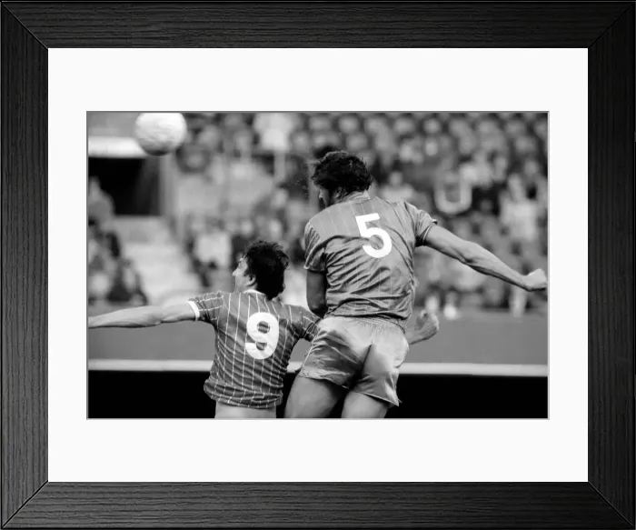 Framed Print : English League Division Two match at Stamford Bridge. Chelsea 1 v Shrewsbury 2