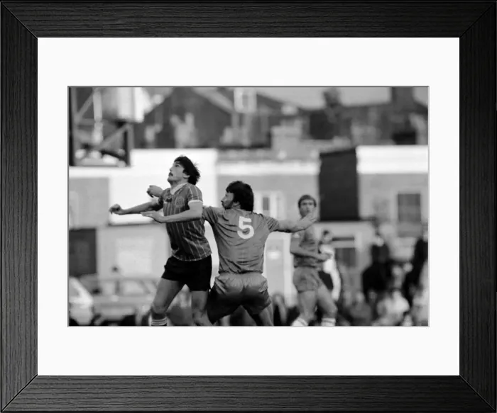 Framed Print : English League Division Two match at Stamford Bridge. Chelsea 1 v Shrewsbury 2 Framed Print : English League Division Two match at Stamford Bridge. Chelsea 1 v Shrewsbury 2