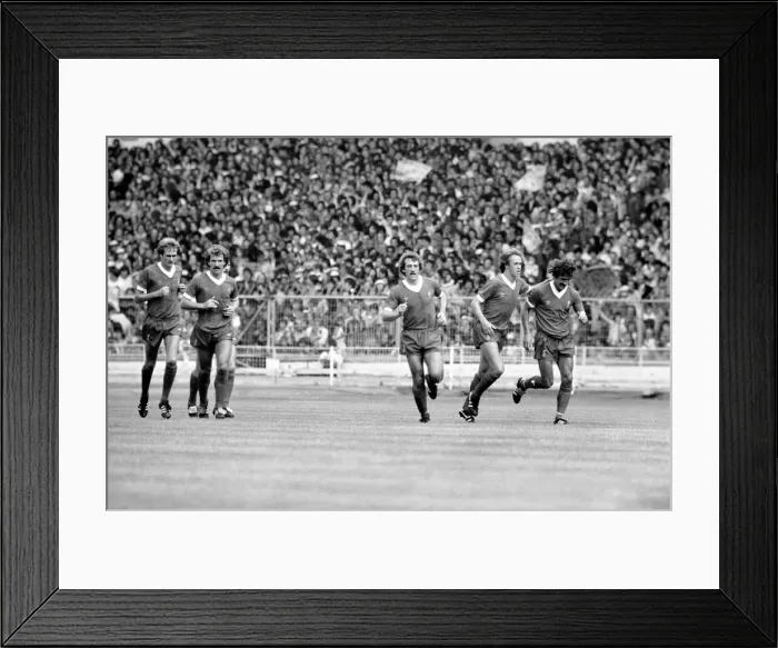 Framed Print : F. A Community Shield. Liverpool 1 v. West Ham United 0. August 1980 LF04-05-148