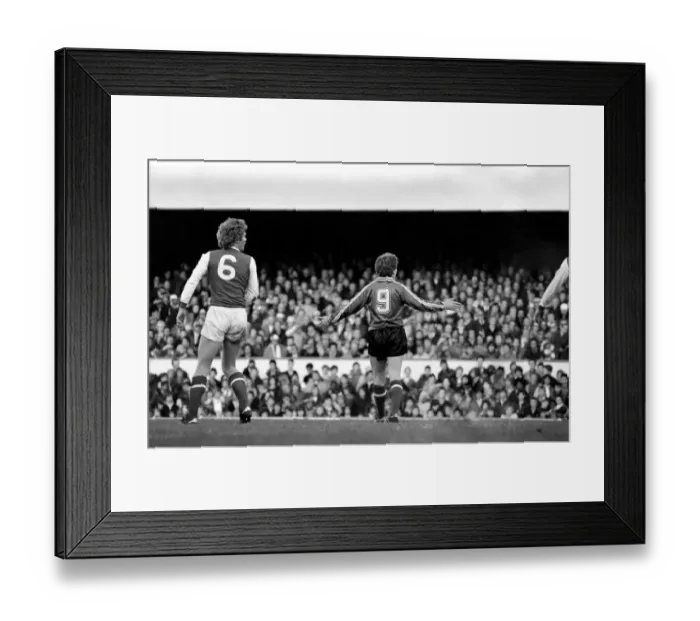 Framed Print : Division 1 football. Arsenal 2 v. Sunderland 2. October 1980 LF04-44-105 Framed Print : Division 1 football. Arsenal 2 v. Sunderland 2. October 1980 LF04-44-105