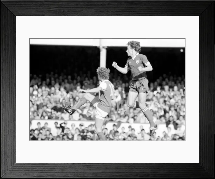 Framed Print : Division 1 football. Arsenal 1 v. Leicester 0. October 1980 LF04-38-056 Framed Print : Division 1 football. Arsenal 1 v. Leicester 0. October 1980 LF04-38-056