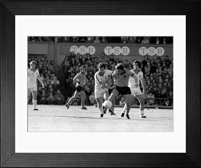 Framed Print : Football Division 1. Aston Villa 3 v. Tottenham Hotspur 0. October 1980 LF04-43-022 Framed Print : Football Division 1. Aston Villa 3 v. Tottenham Hotspur 0. October 1980 LF04-43-022